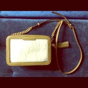 Michael kors clear crossbody purse